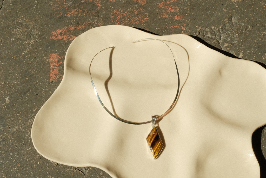 silver cat eye collar necklace