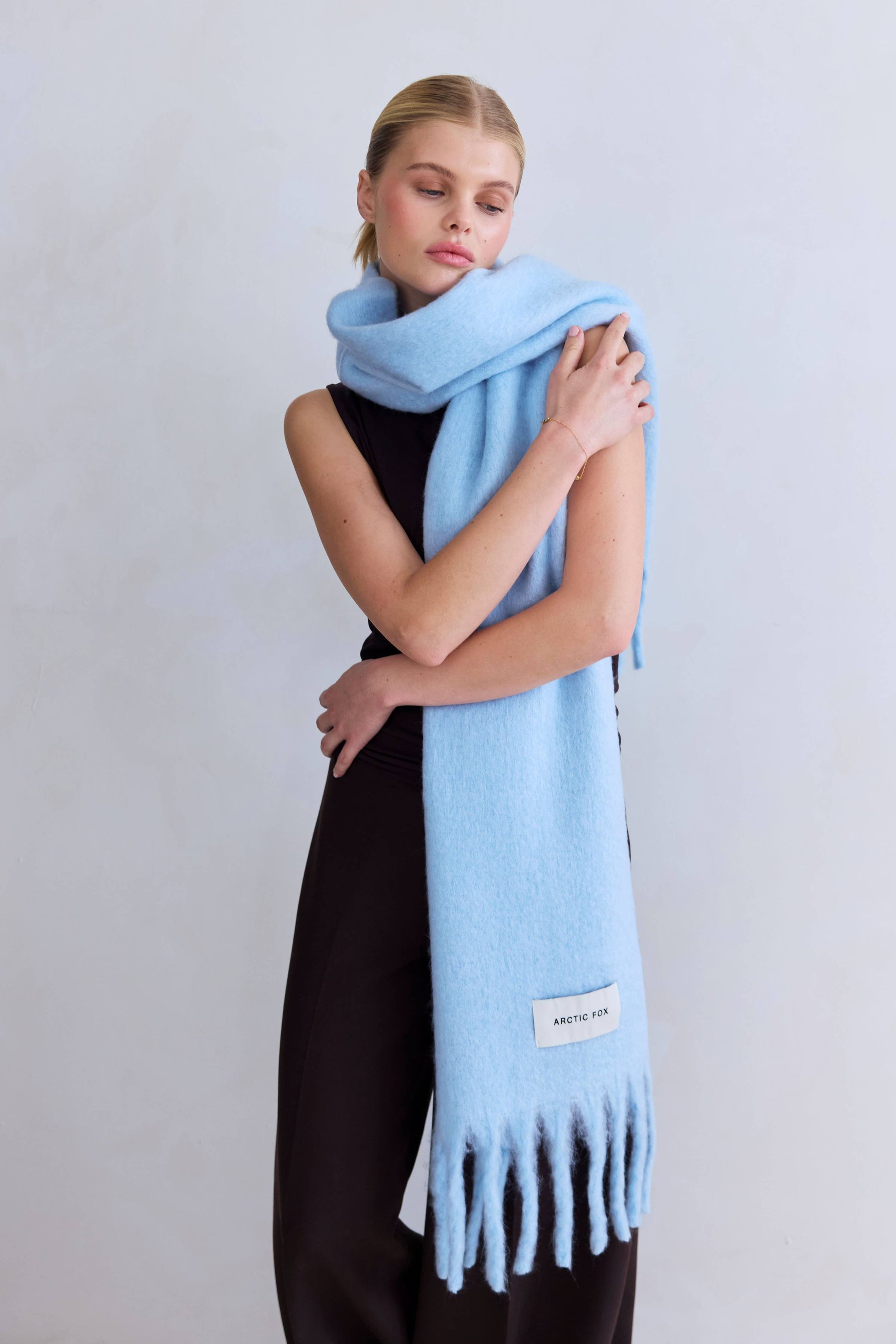 the stockholm scarf - 100% recycled - glacier blue