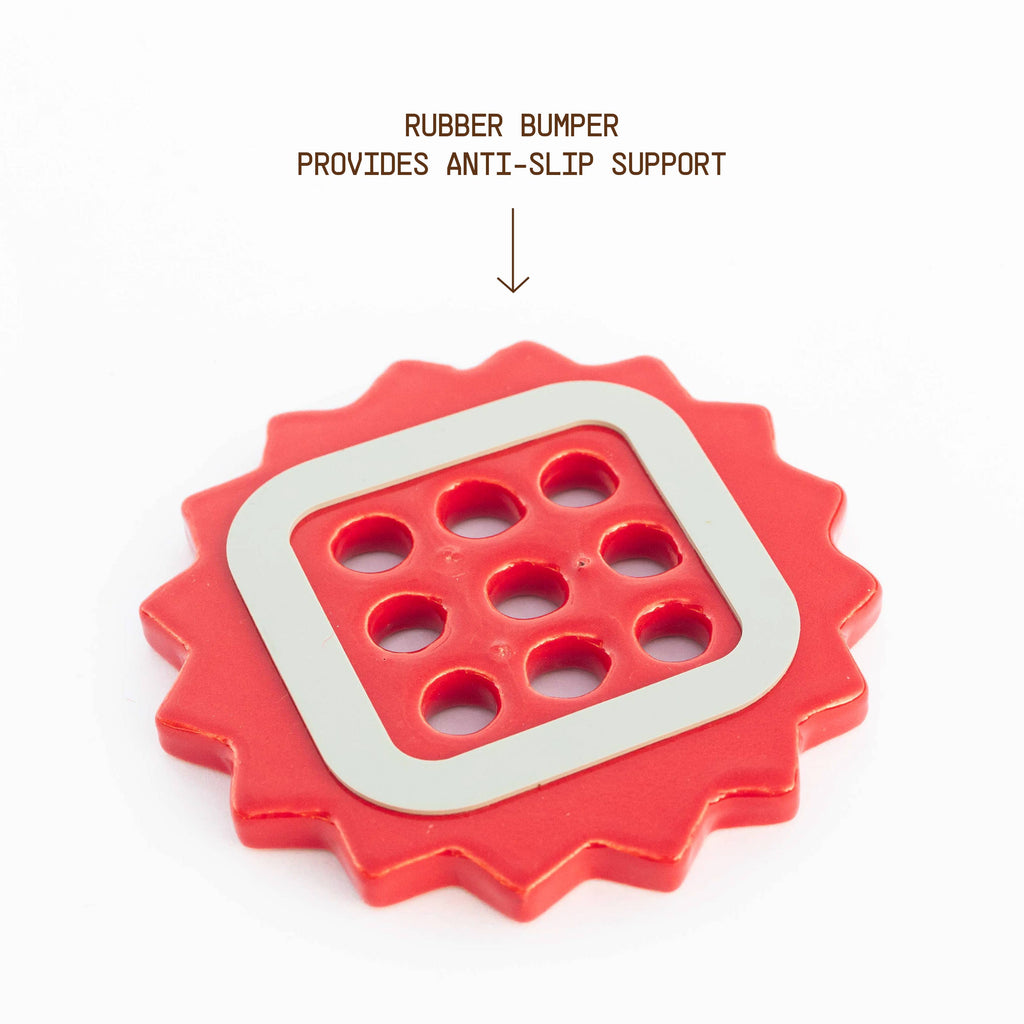 sunshine flower frog | ruby red | ceramic lid