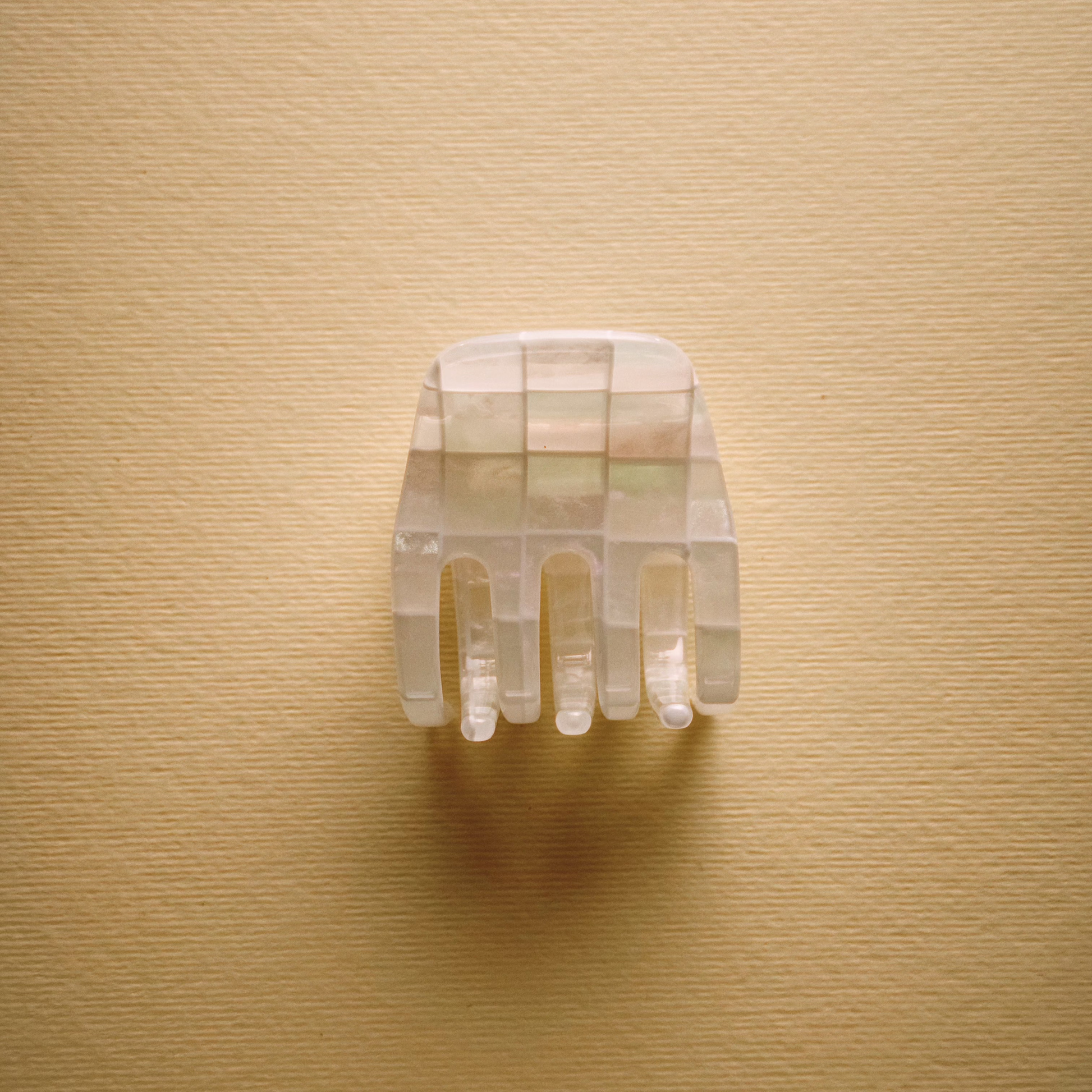 small hair claw clip — starlight tile
