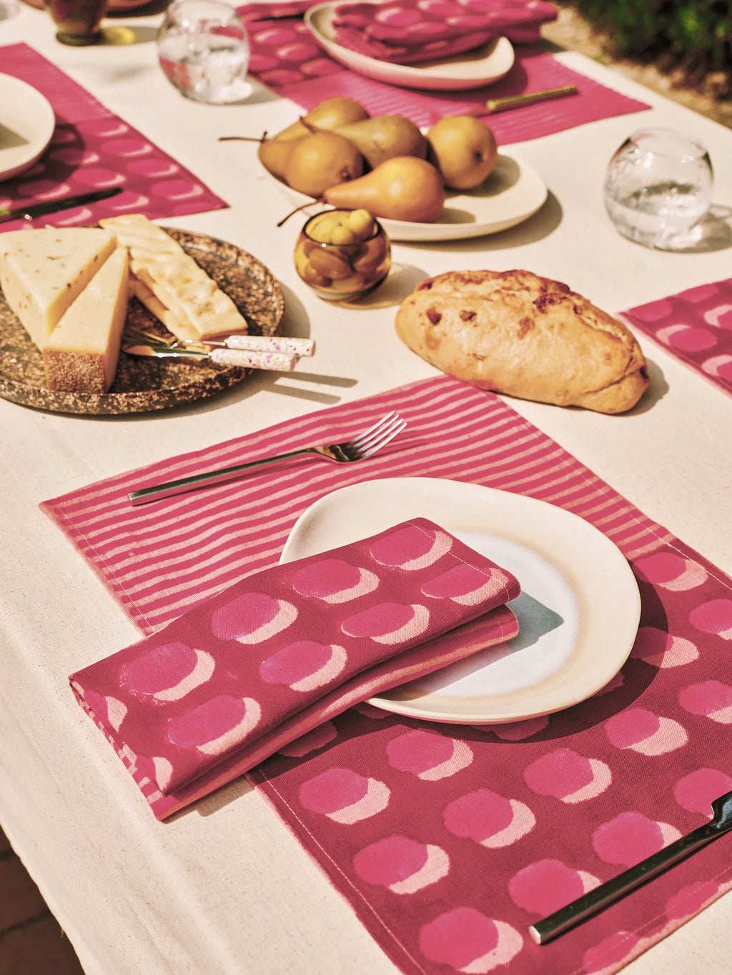 sonora block printed table napkins (set of 2) magneta