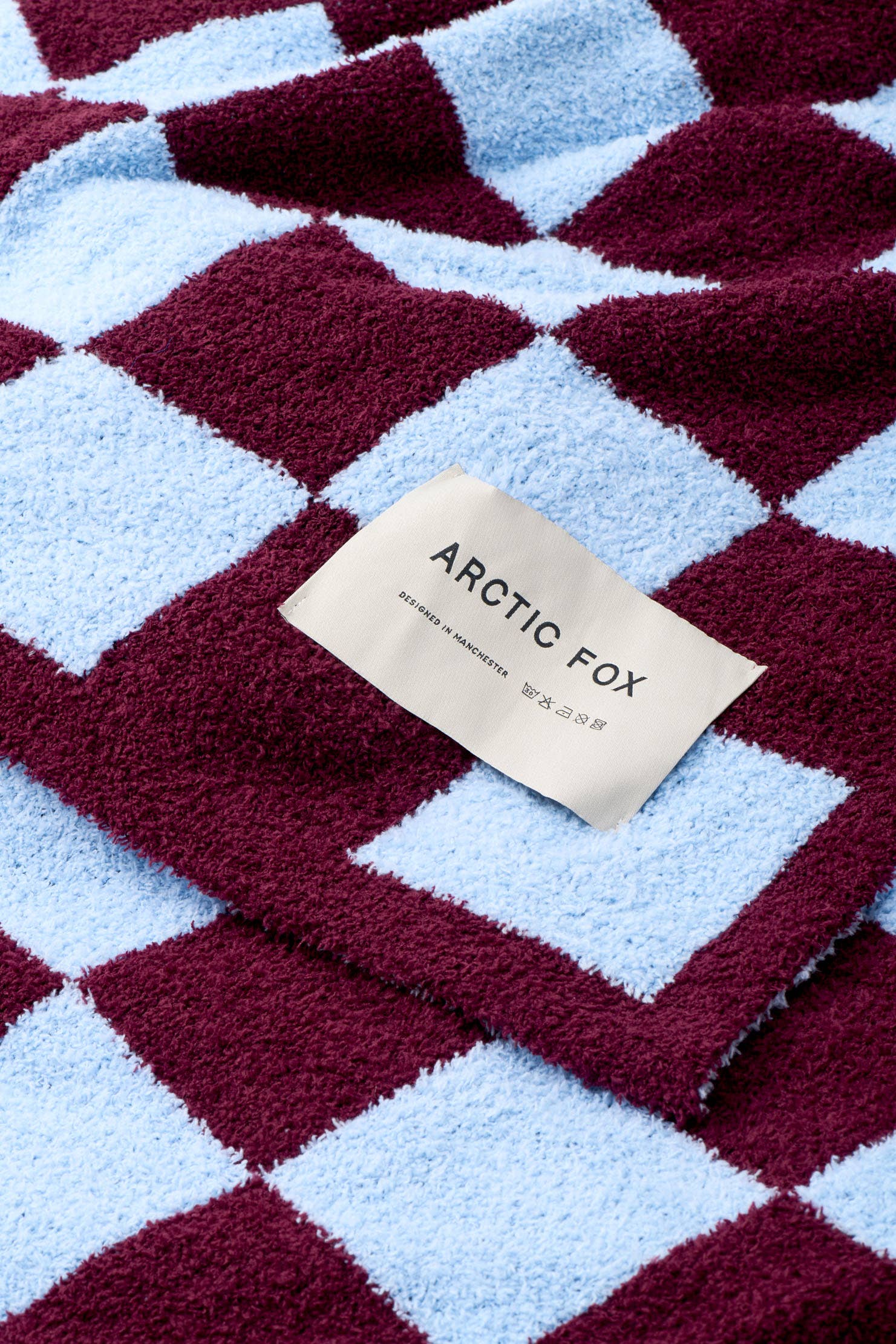 the teddy throw - 100% recycled - checkered