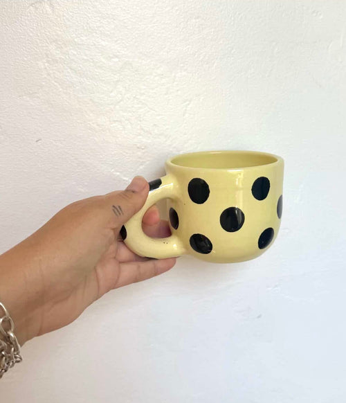 polka dot mugs