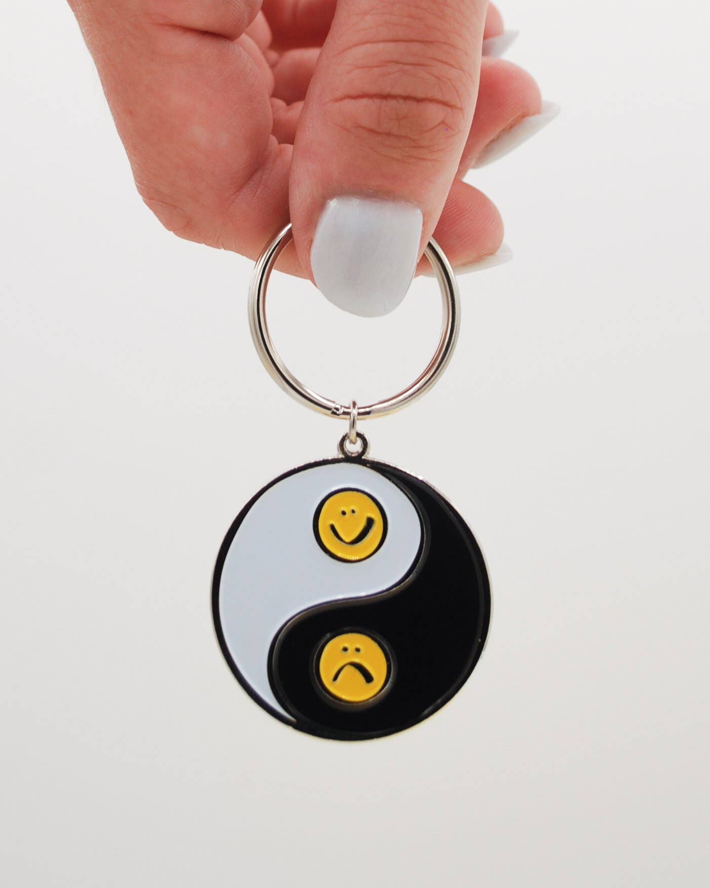 yin yang enamel keychain - bag charm