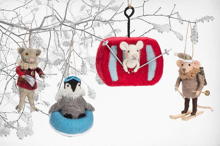 skiing mouse in gondola ornament