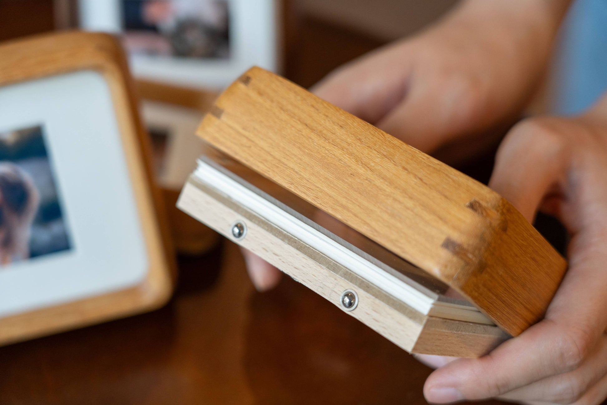 mini photo frame - teak