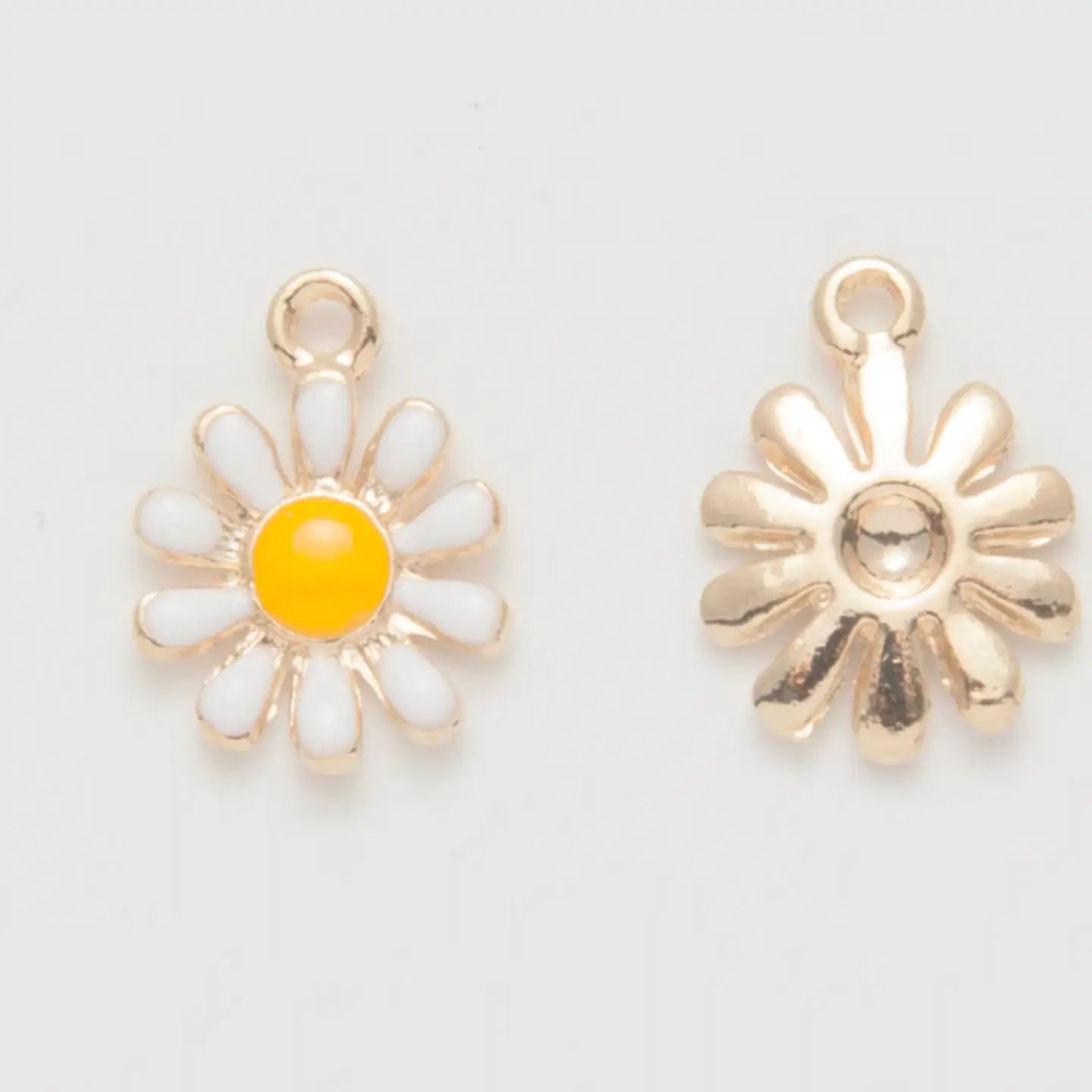 daisy charm