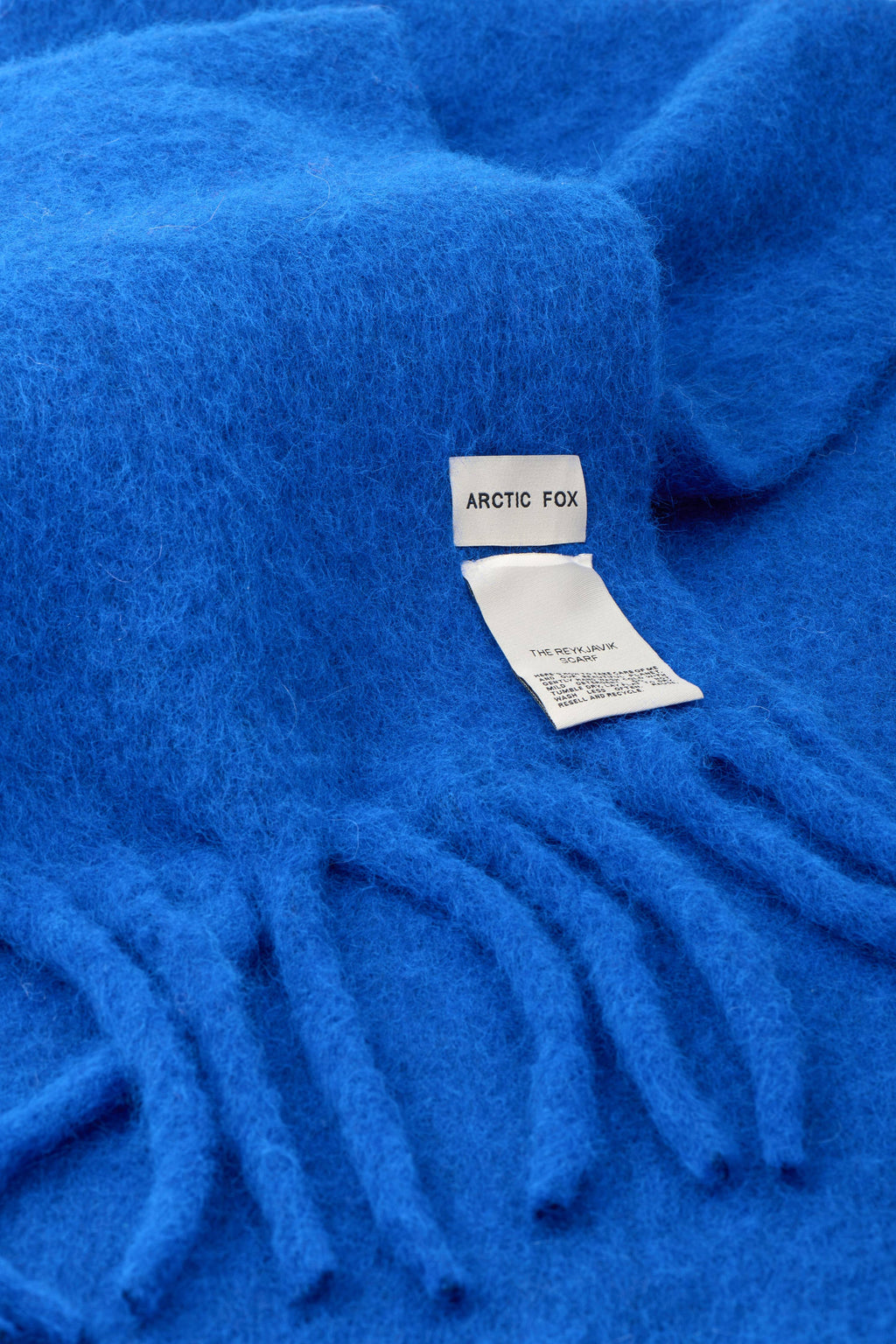 the reykjavik scarf with RWS wool - electric blue