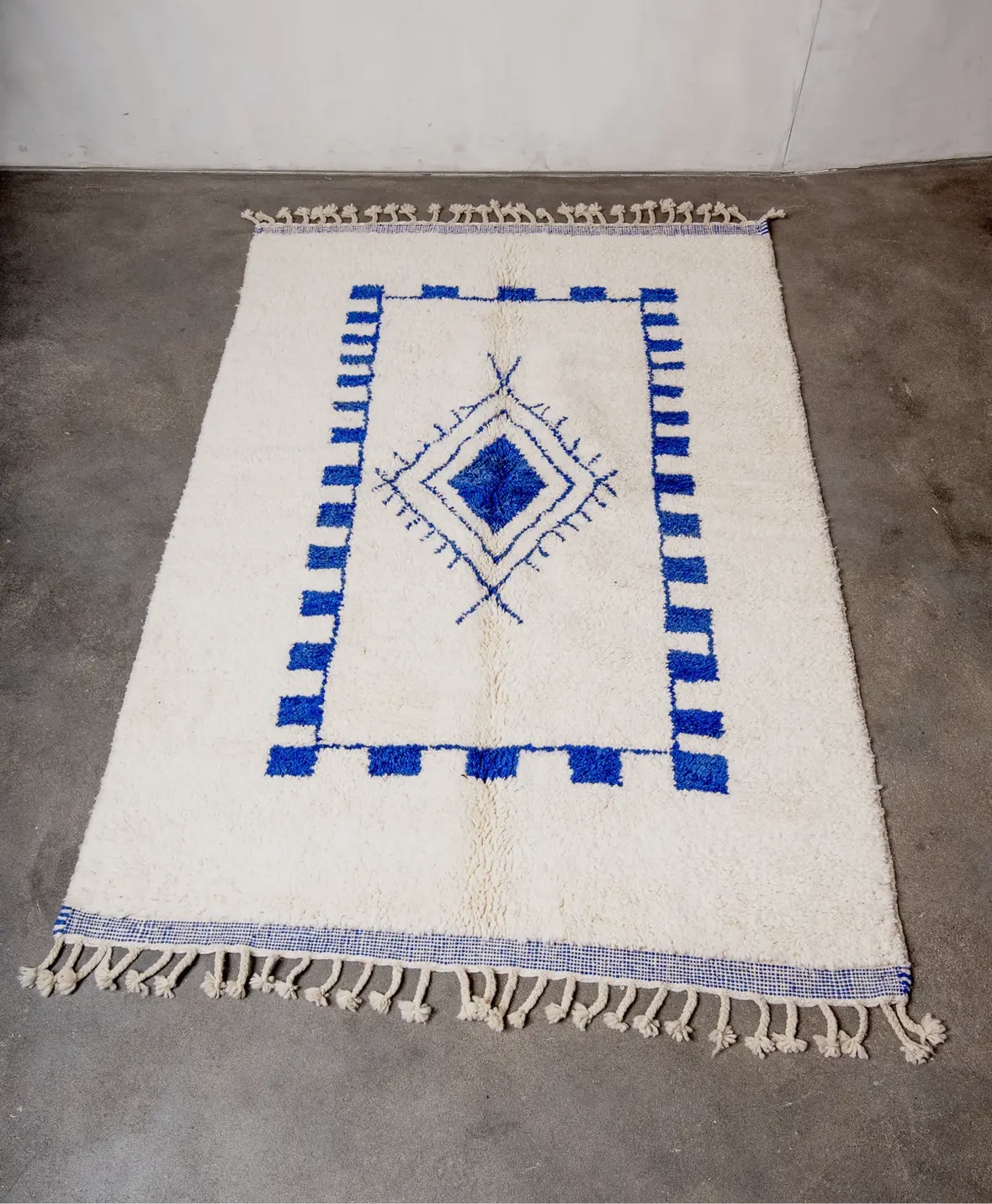white beni ourain berber white shag rug 5x8