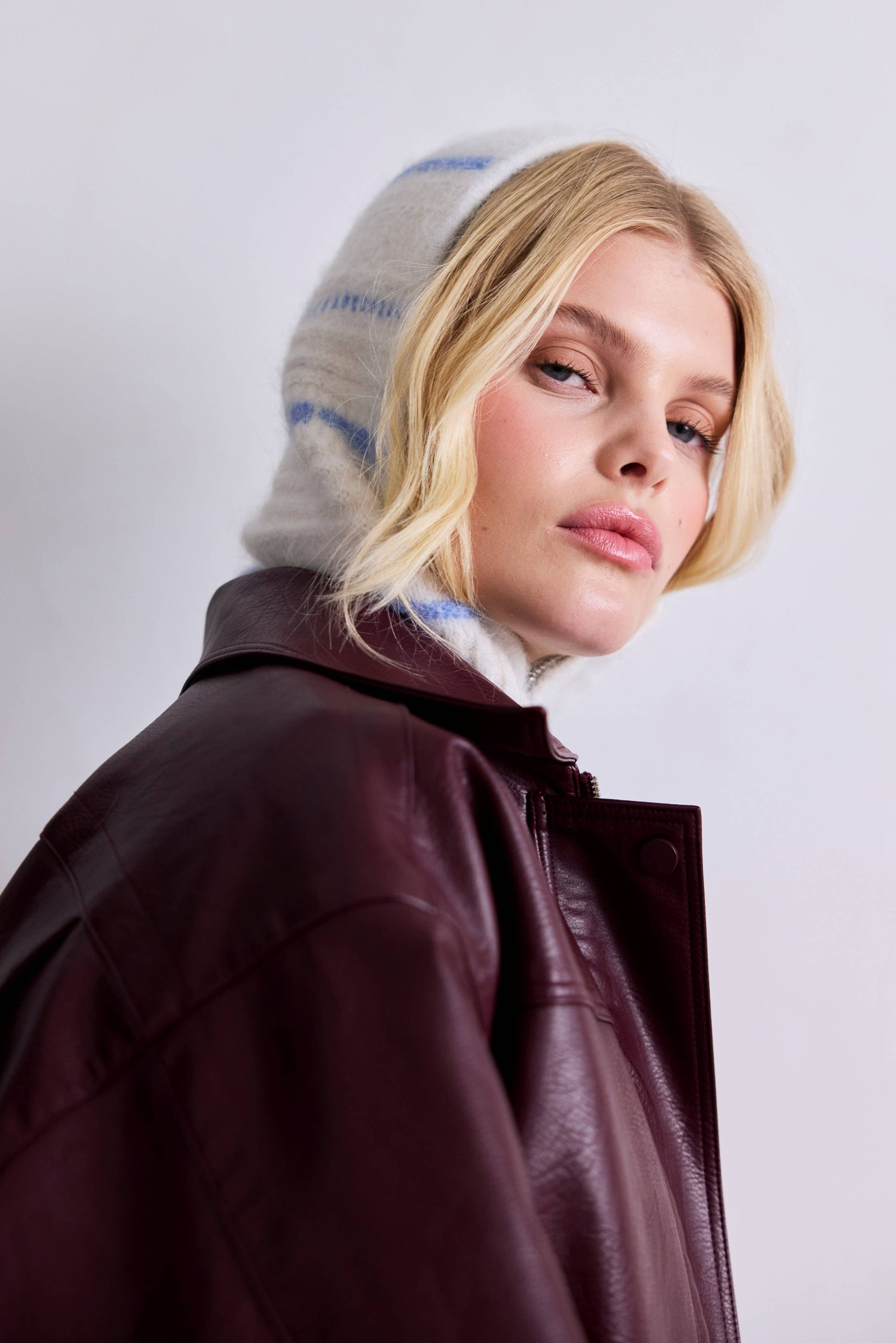 The Alpaca Balaclava with Zip - Arctic White/Sky Blue