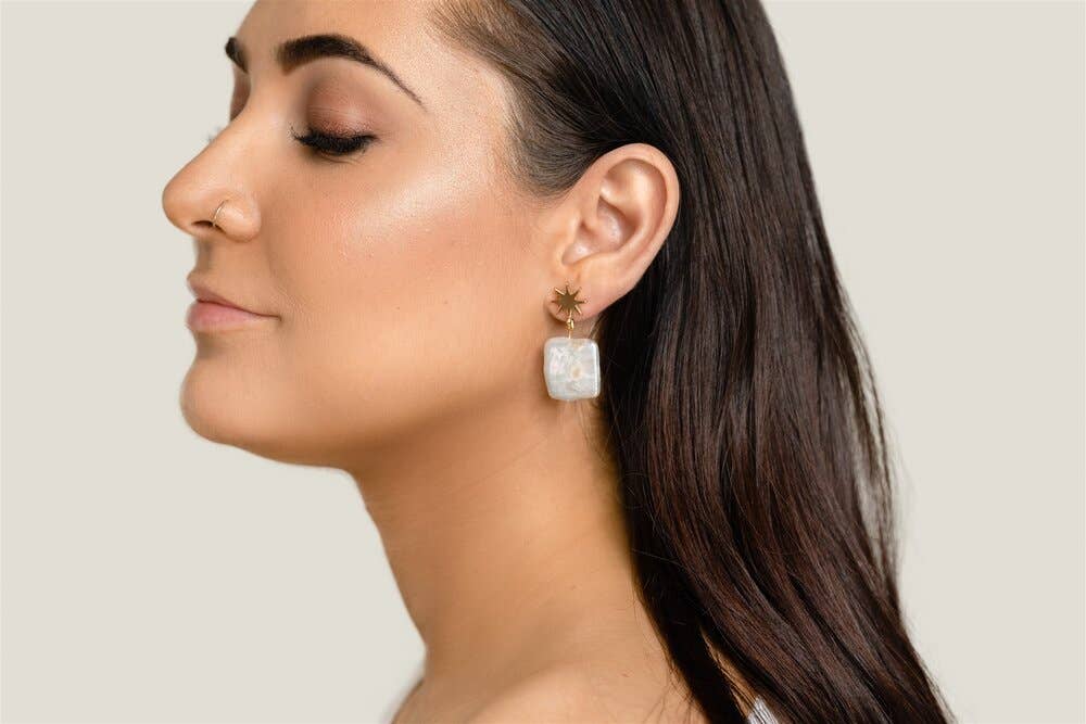 14k gold star drop earrings with freshwater pearl