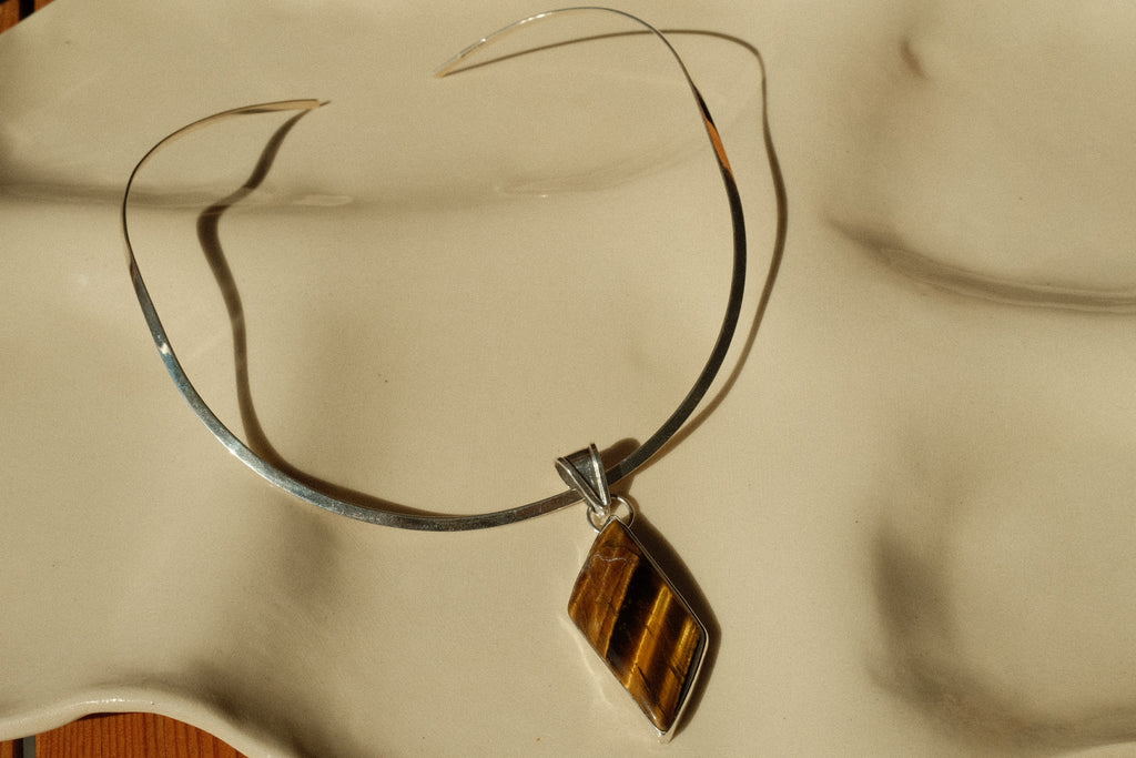 silver cat eye collar necklace