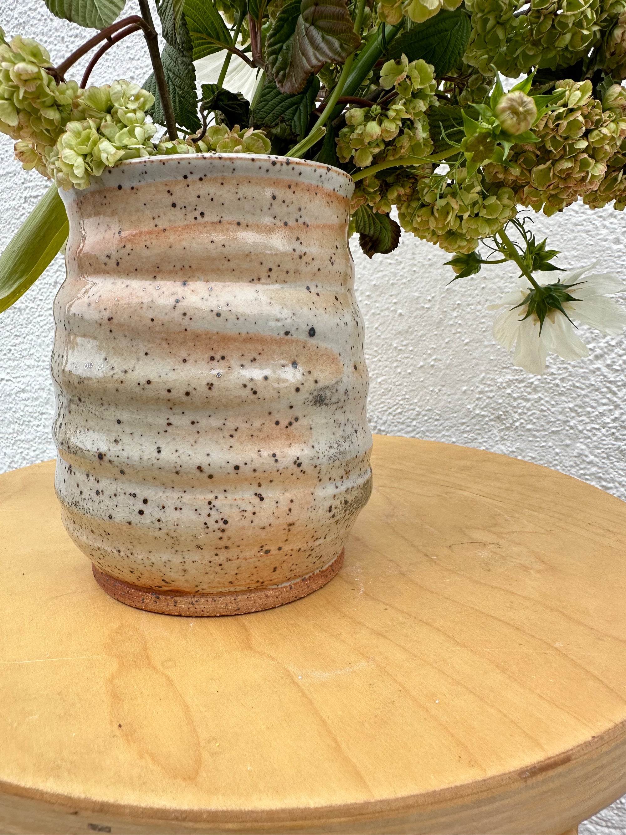 wild roots goldie ribbed speckled medium vase with minor carbon trapping