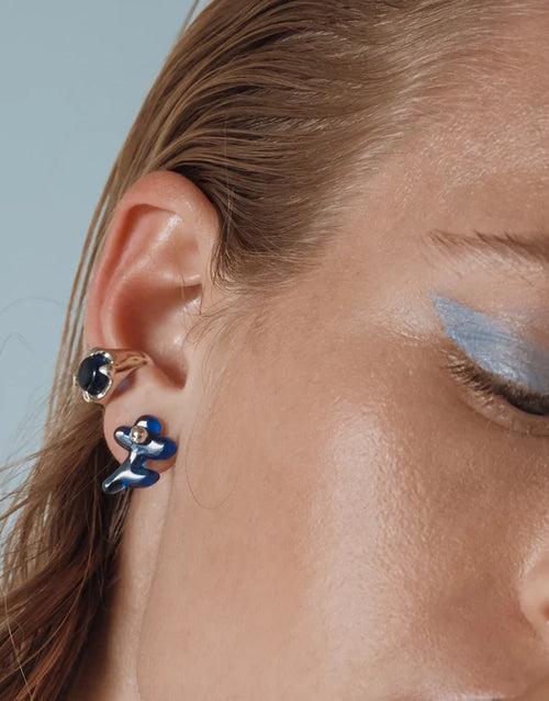 petal icon stud earrings