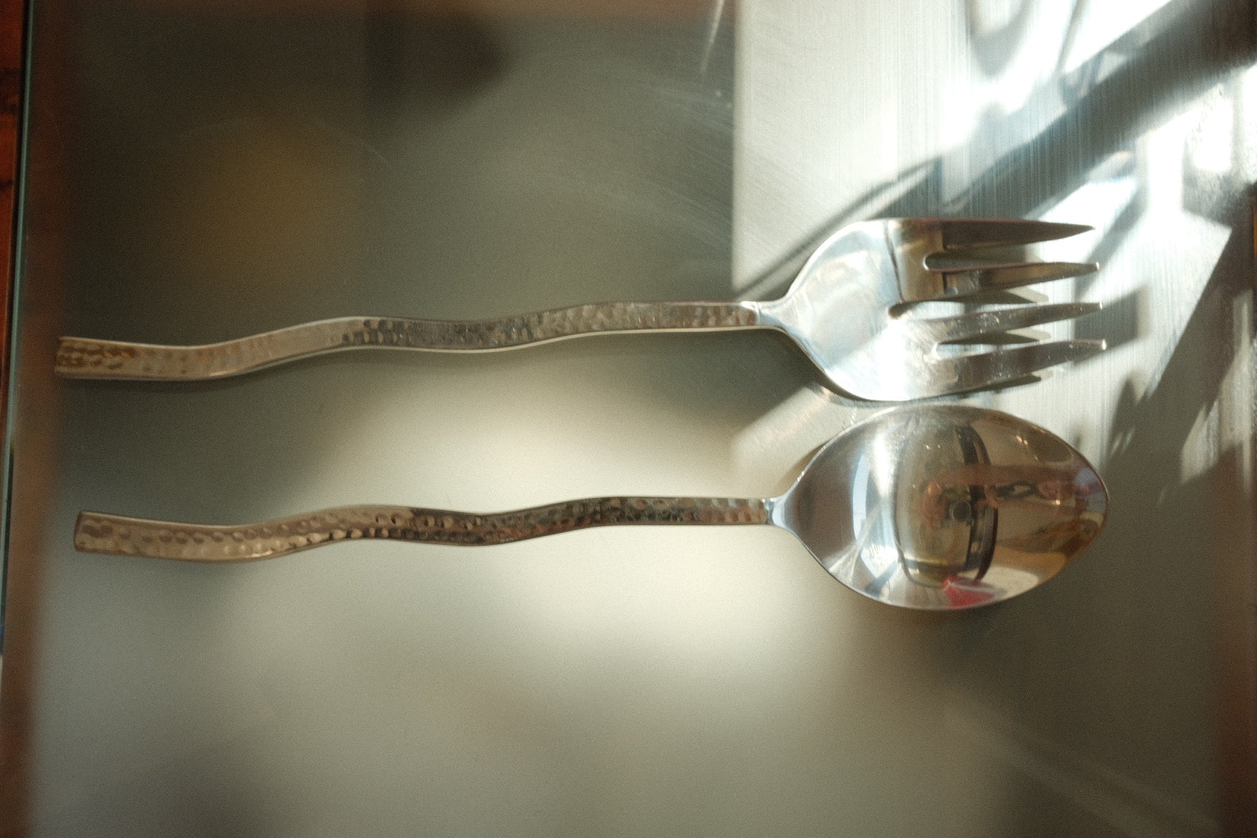 wavy stainless steel server set of 2