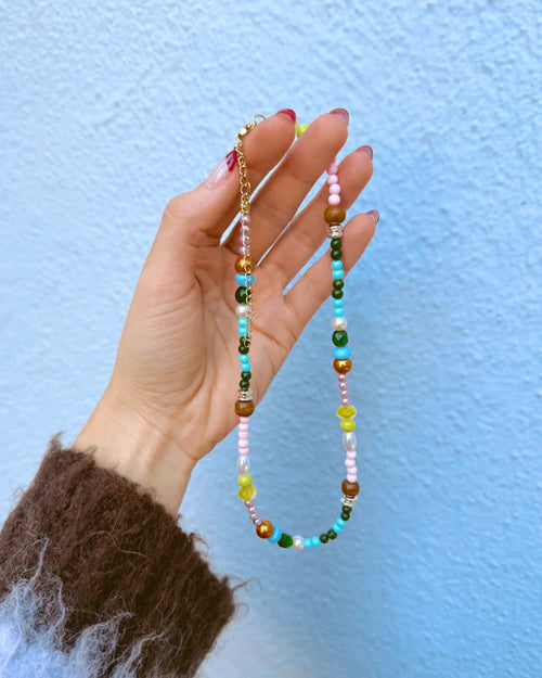 wildflower beaded necklace