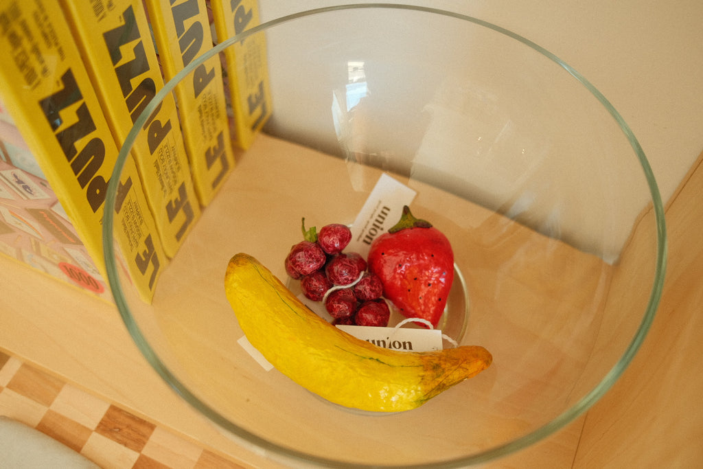 vintage glass pedestal fruit bowl