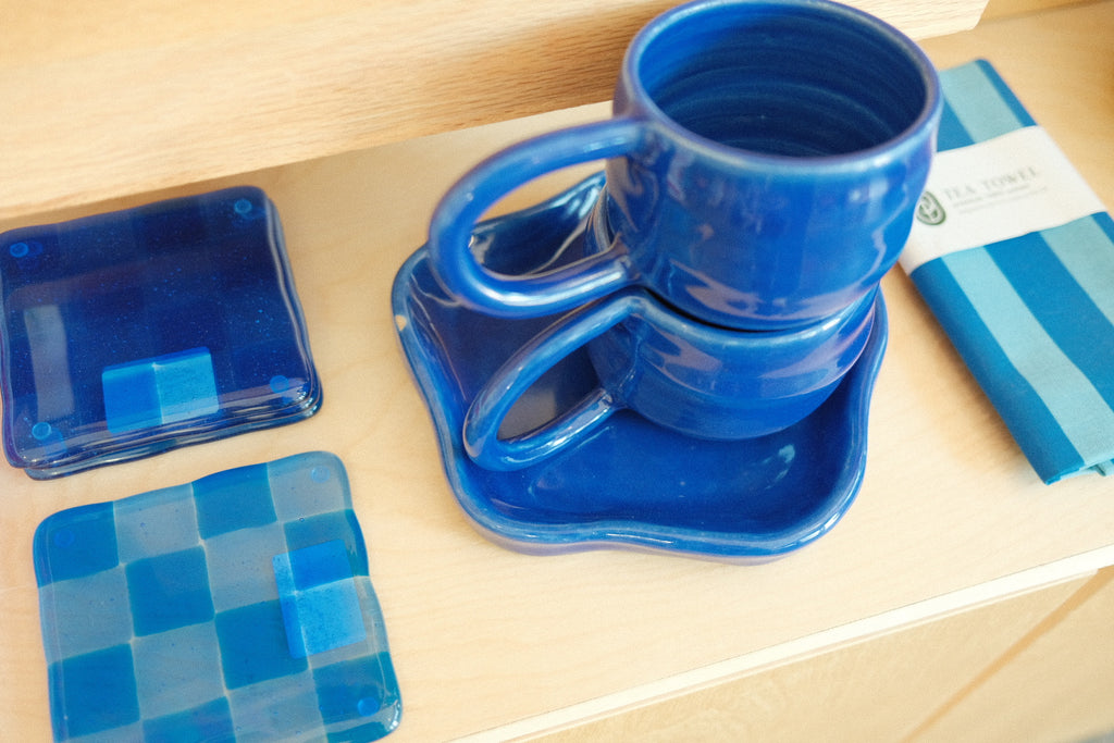 handmade blue round ridge mug