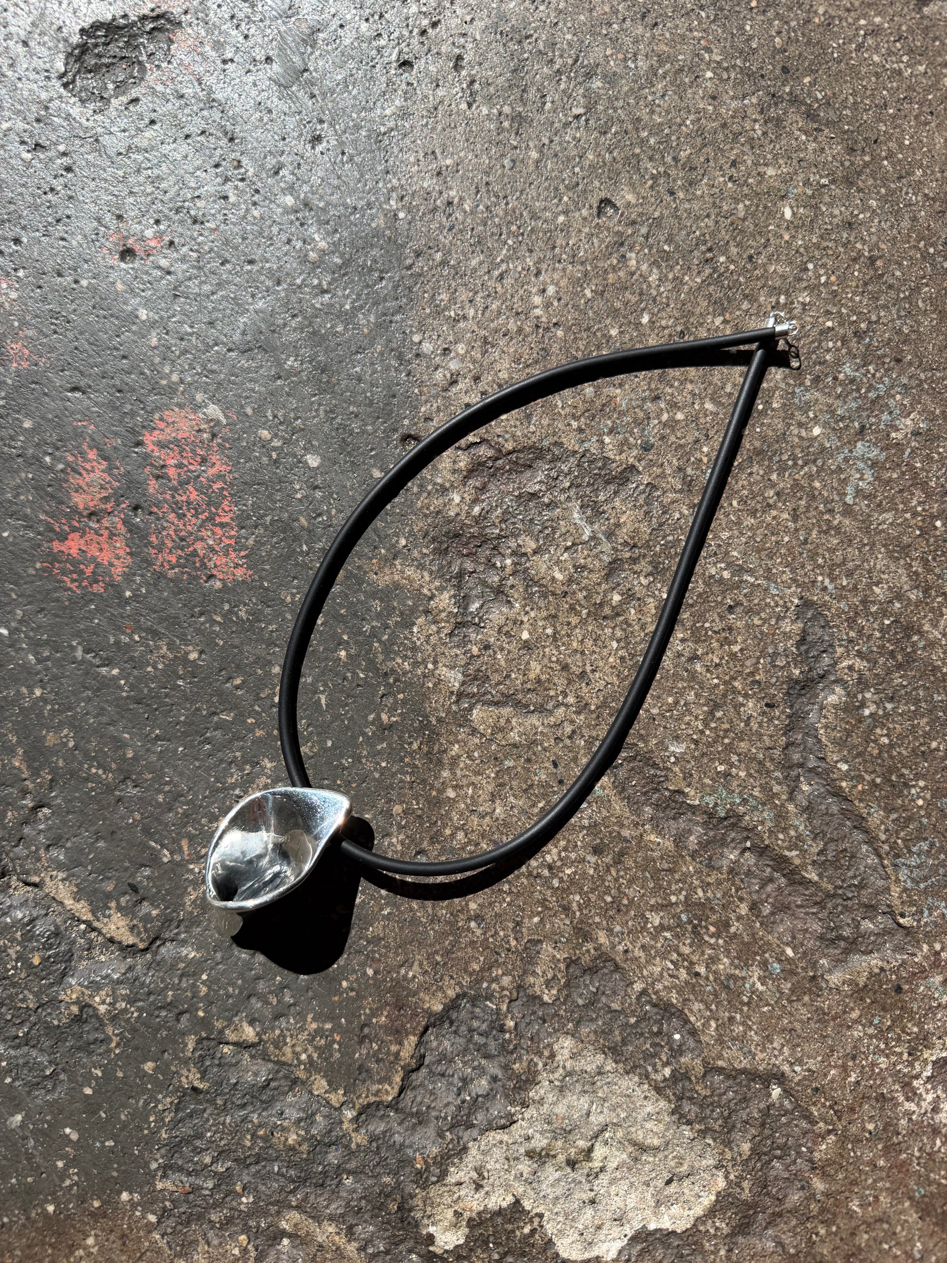 silver lily necklace