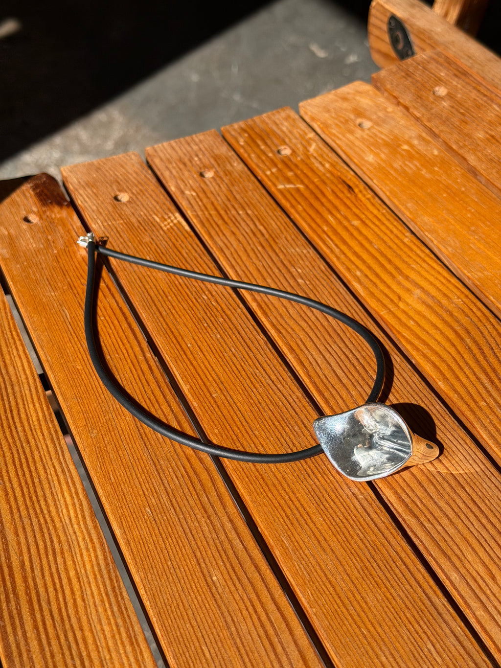 silver lily necklace