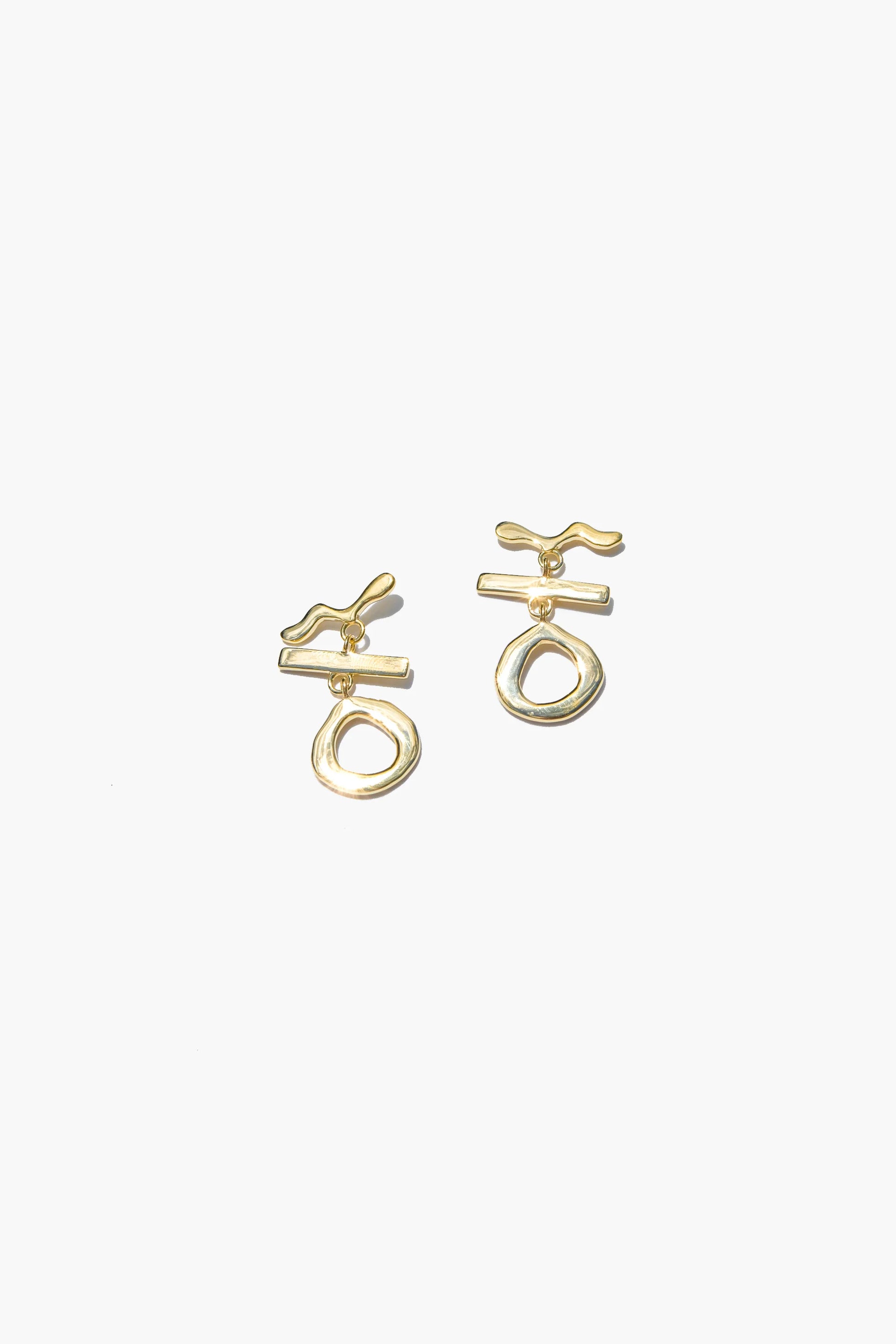 movimiento earrings