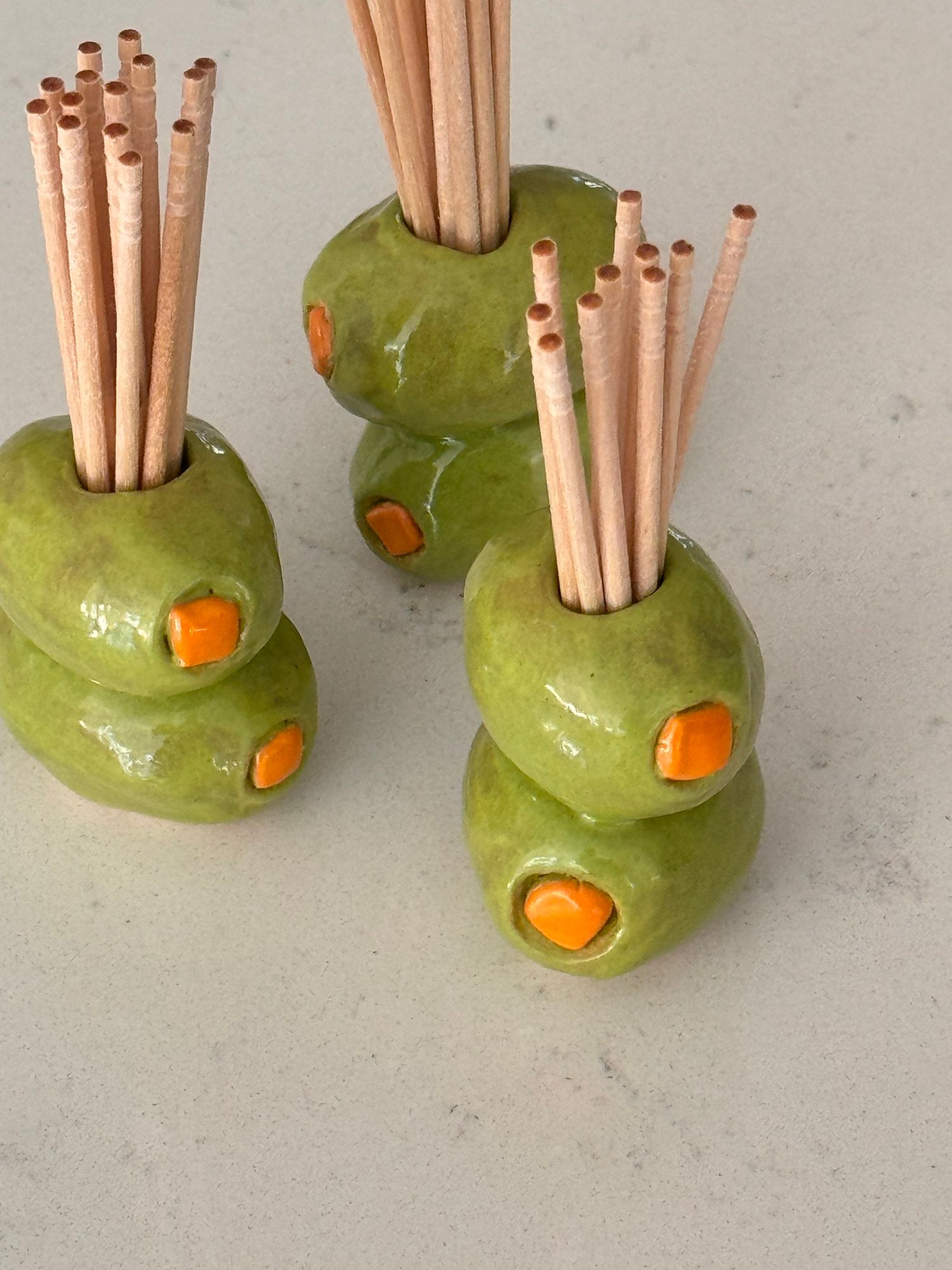 ceramic pimento olives toothpick holder