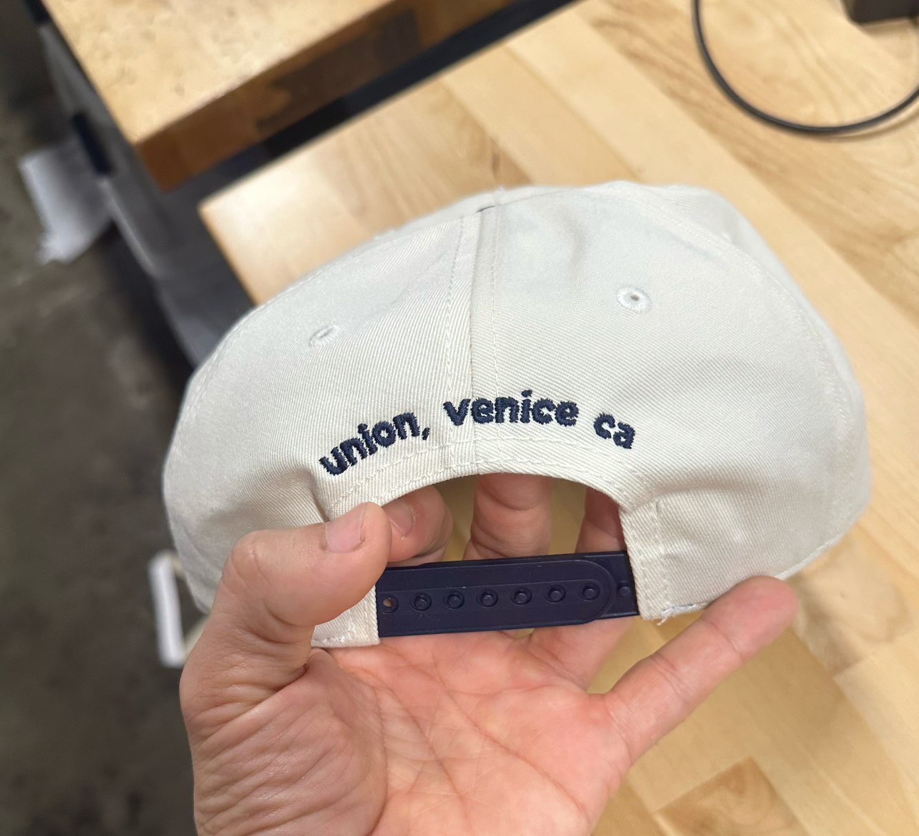 LA two tone union hat