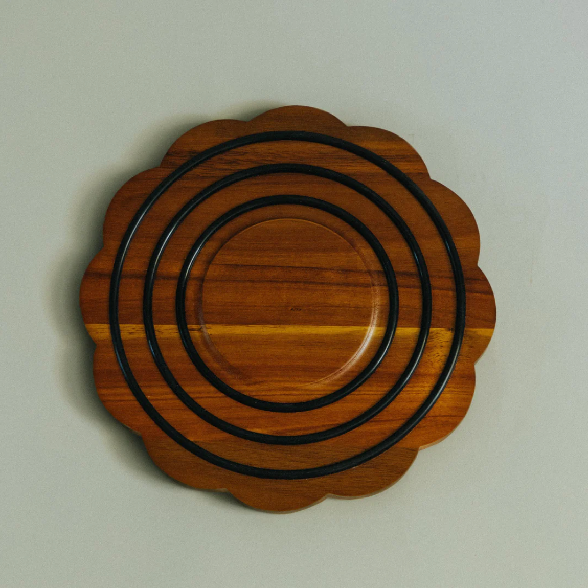 magnetic wooden trivet