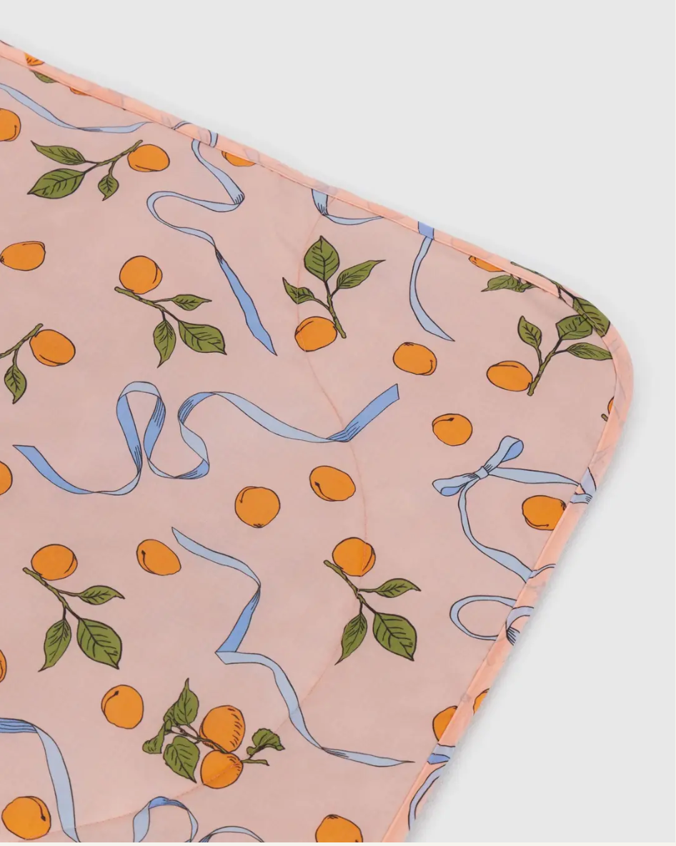 puffy picnic blanket - apricots & ribbons