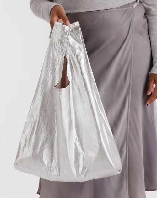 pleated baggu