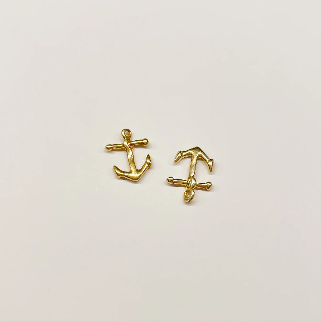 anchor charm