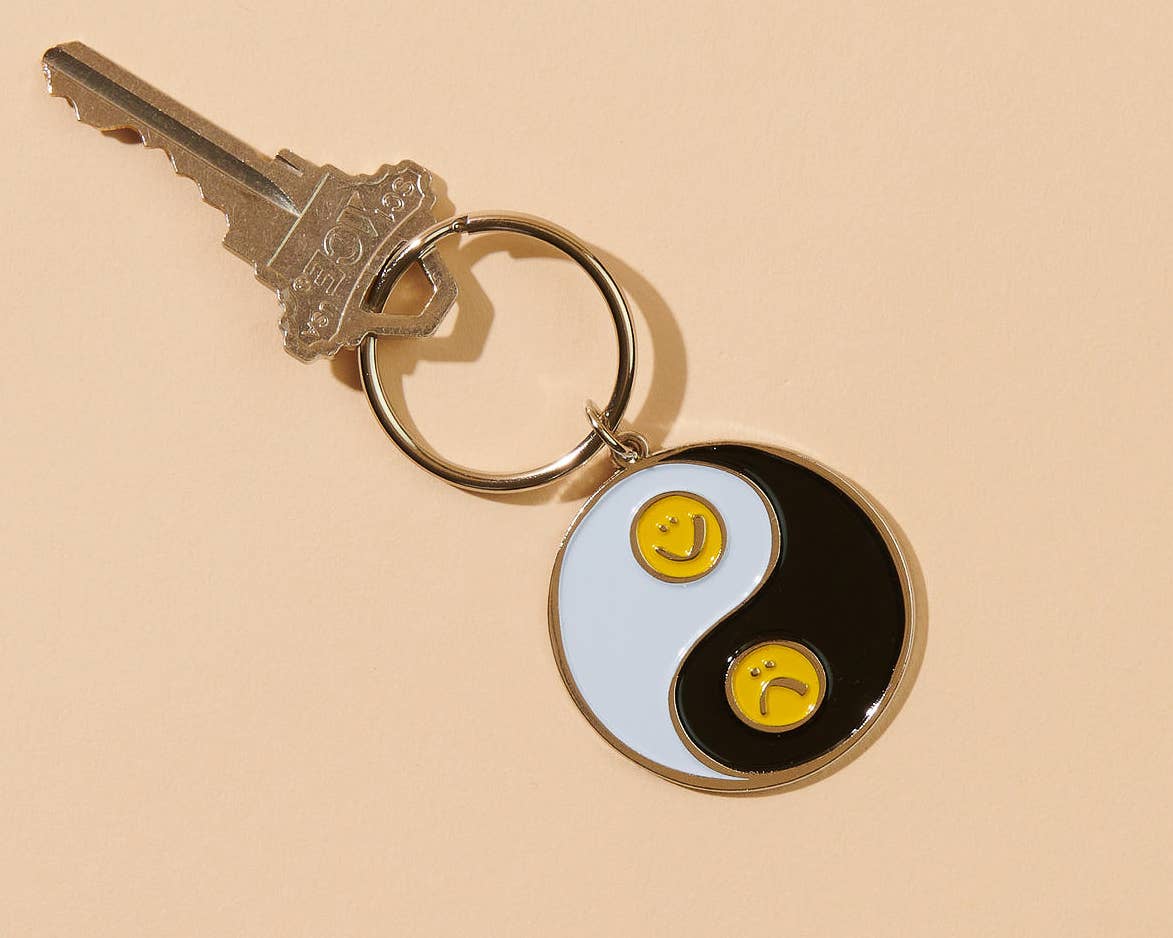 yin yang enamel keychain - bag charm