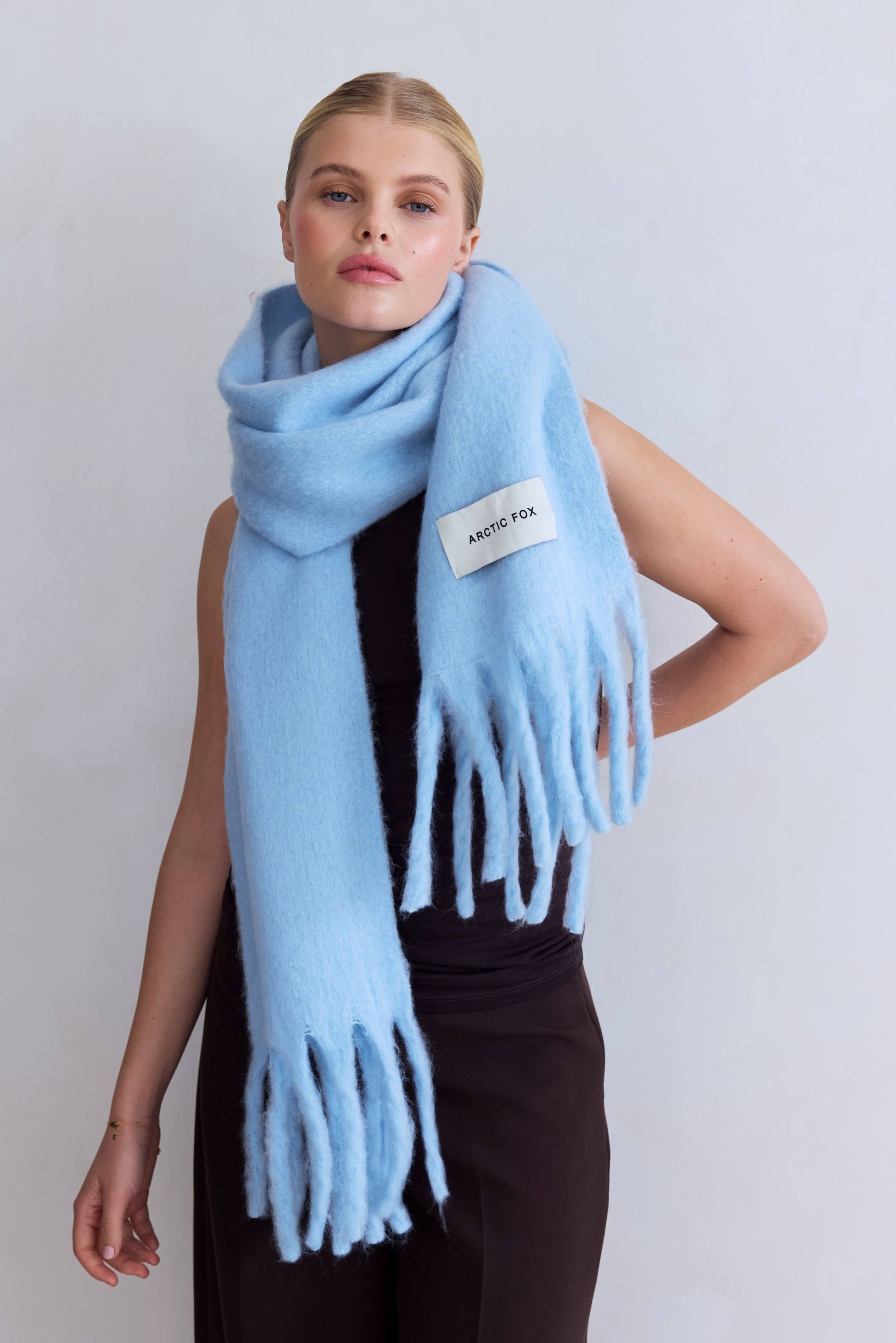 the stockholm scarf - 100% recycled - glacier blue
