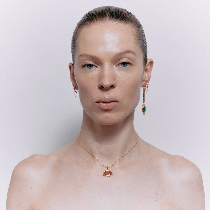 urraca earrings w. jade