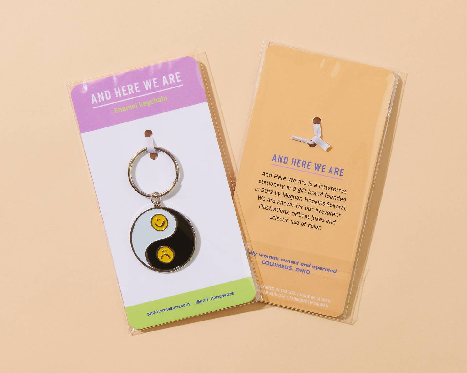 yin yang enamel keychain - bag charm