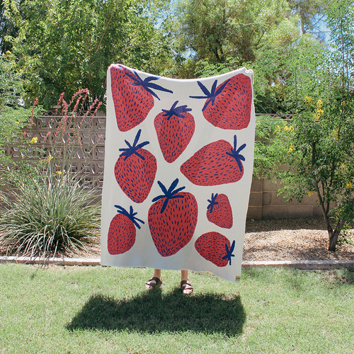 strawberry knit blanket