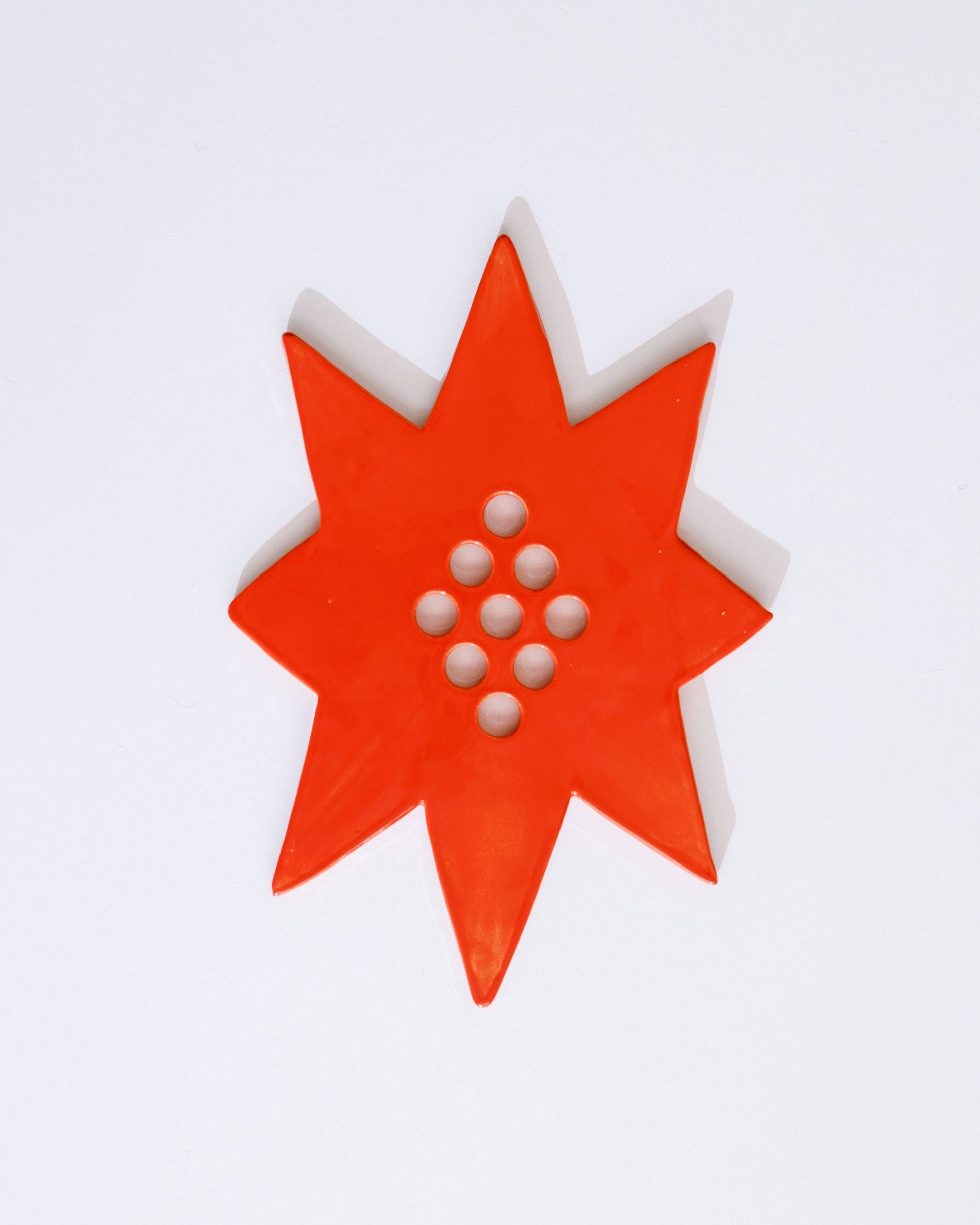 star flower frog  | ruby red